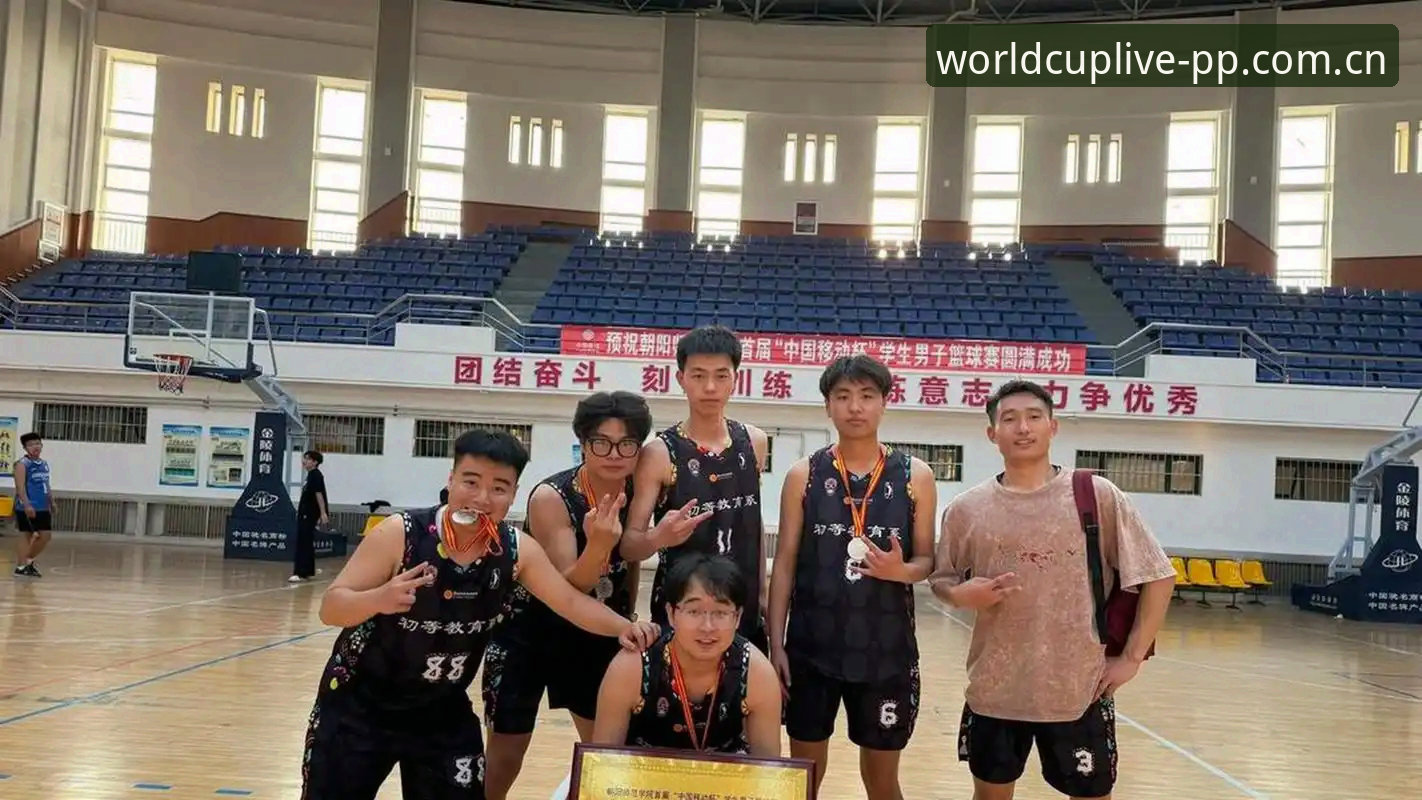 pp体育升级闪退入口变更 2026年选秀大会的5个关键悬念:状元归属、后卫井喷与重建逻辑的交叉点